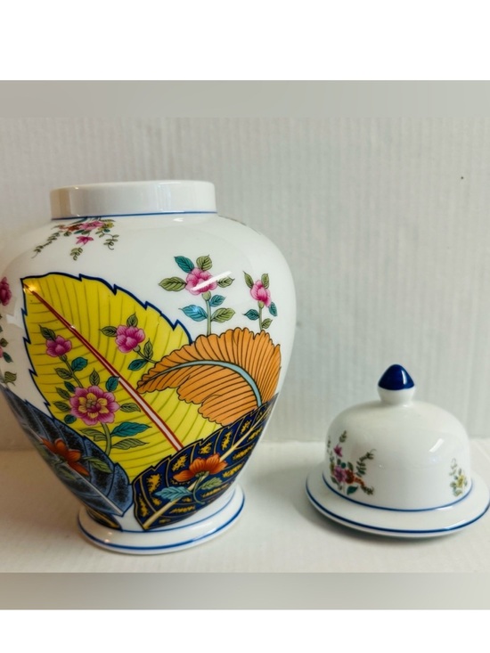 tobacco leaf fine china by mann 10 Inch Bowl Seymour For Sale at 1stDibs This extravagant design was originally made in China A Guide to Buying Tobacco